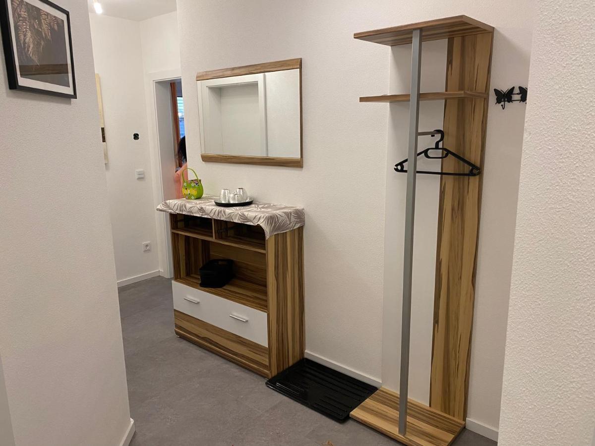 Wohnung City Nord Mit Balkon Herzogsdorf Exteriör bild